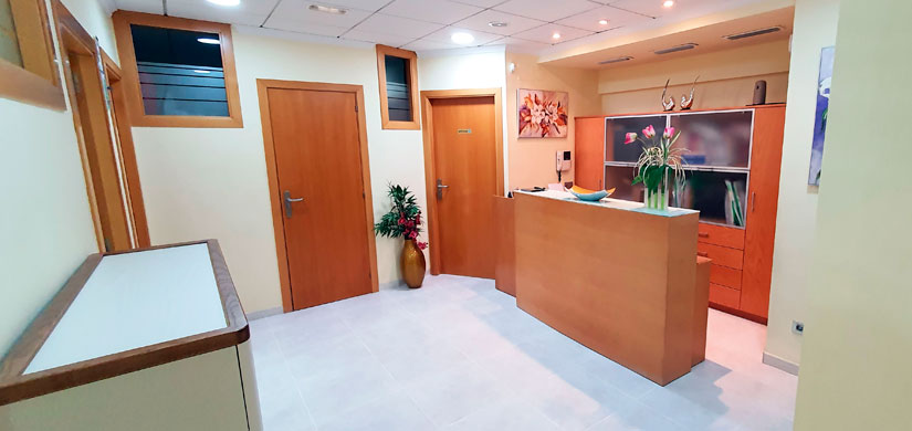 recepcion-clinica-dental-gil-castellon recepcion-clinica-dental-gil-castellon