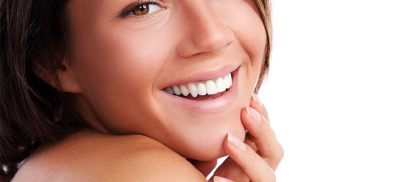 blog-clinica-dental-gil-castellon-dientes-blancos